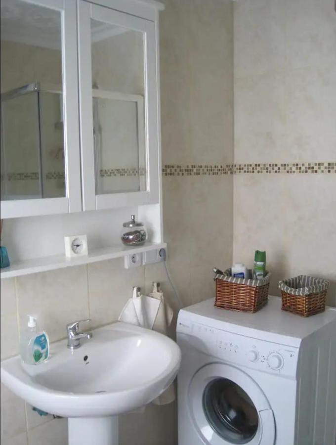 Apartamento, Dos Dormitorios, Tipo Atico Cerca Del Centro Jerez de la Frontera Exterior foto